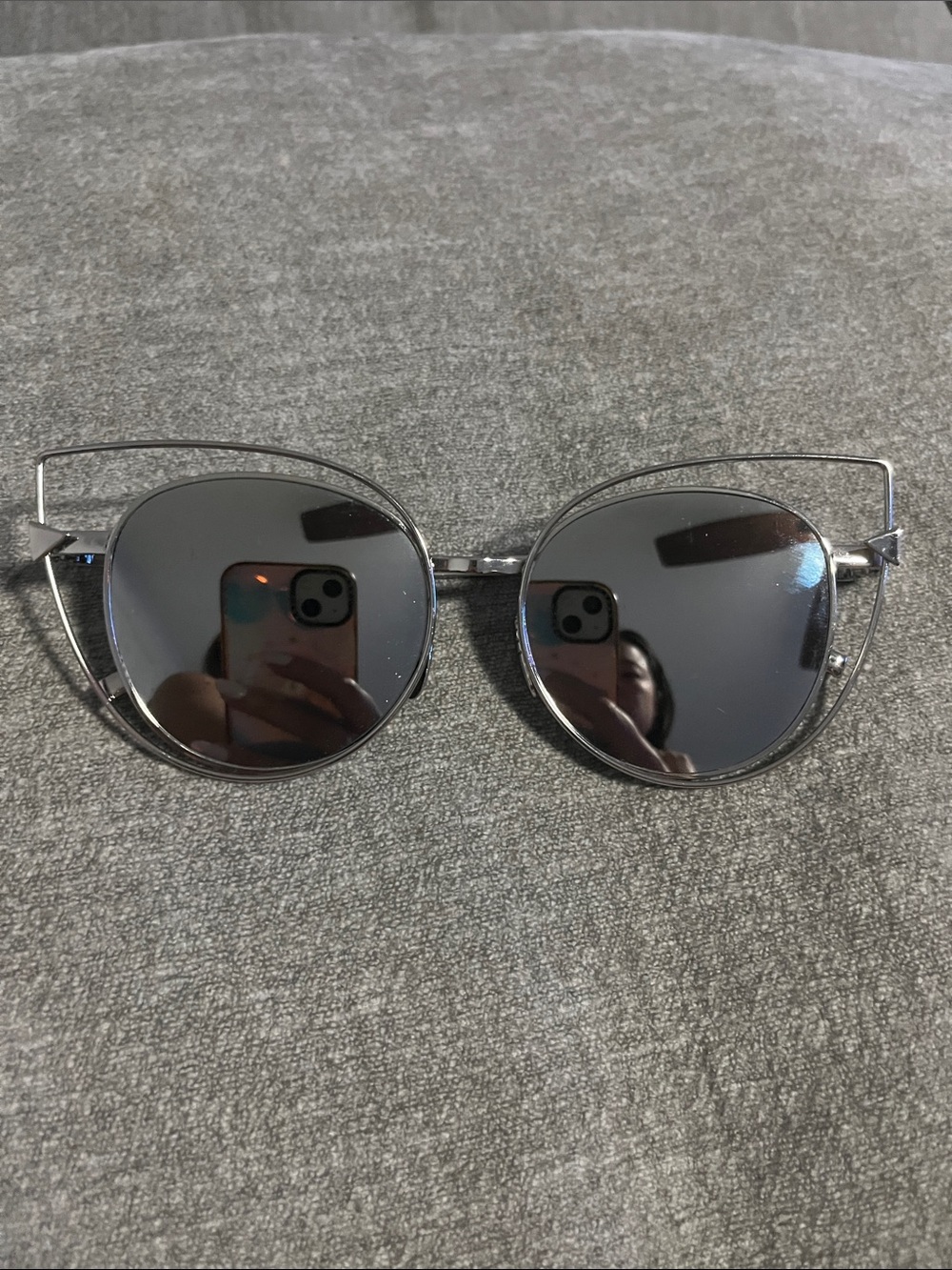 Silver Round Metal Sunglasses